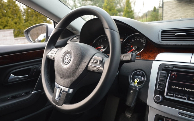 Volkswagen Passat CC cena 31800 przebieg: 198767, rok produkcji 2009 z Wyszków małe 781
